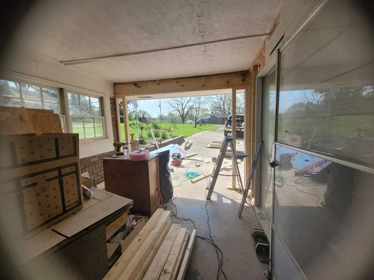 Air movers and dehumidifier for Drying & Dehumidification in Corsicana